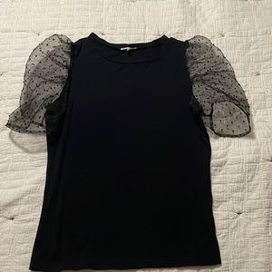 Black puff sleeve top